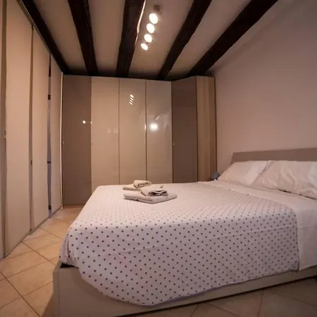 Civetta Centro Citta, Vista Sui Tetti *